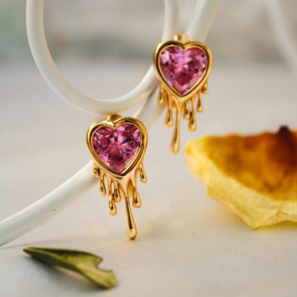 Crystal heart earring